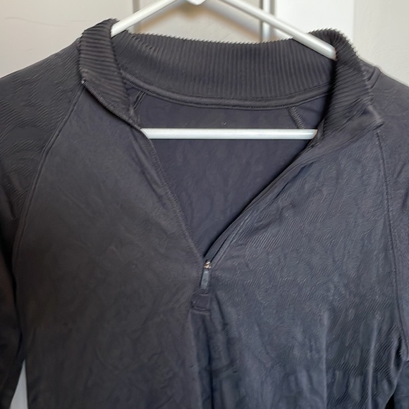 Lululemon pullover - Picture 2 of 2